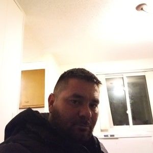 Meet your Posher, Manuel